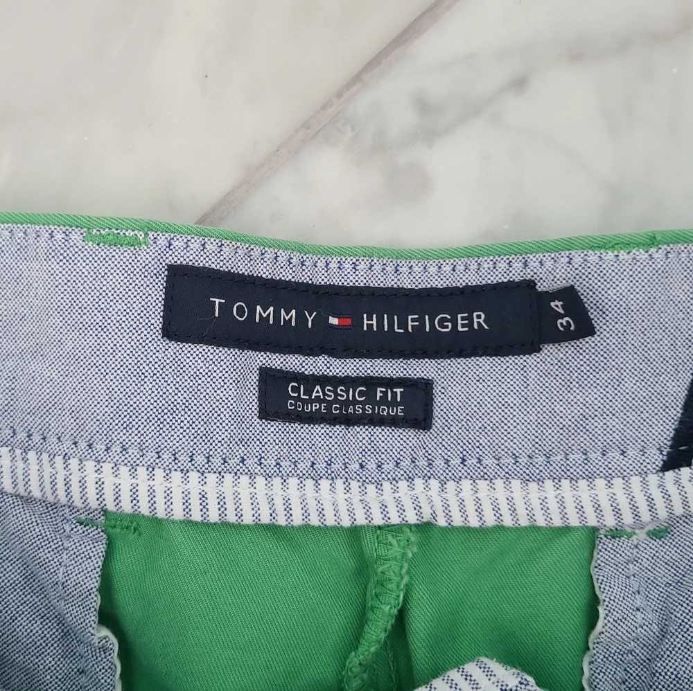 Tommy Hilfiger Classic Fit Chino Shorts Green 34 - Picture 3 of 3